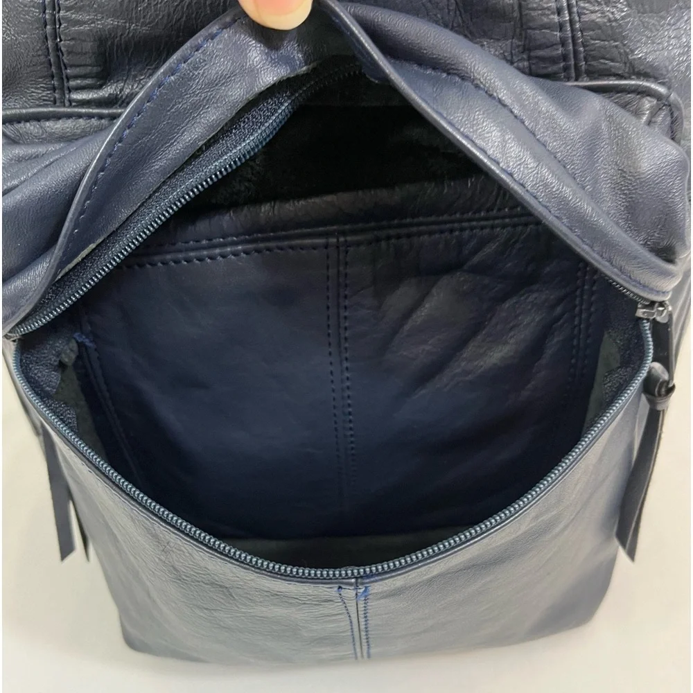 Vtg Leather Backpack, Navy Blue, by Shedhorn Creek Leather Products 1990s